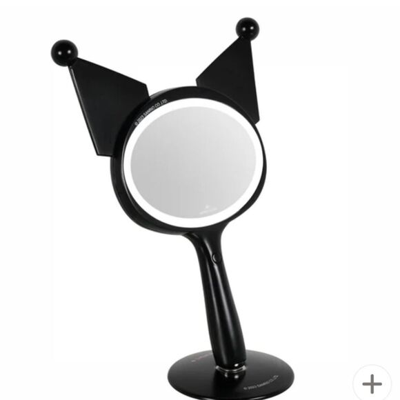 Impressions Kuromi LED Handheld Makeup Mirror - Picture 4 of 12